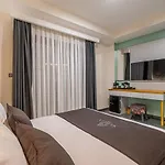 Surga Alacati Hotel