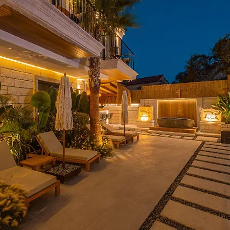 Surga Alacati Hotel Çeşme